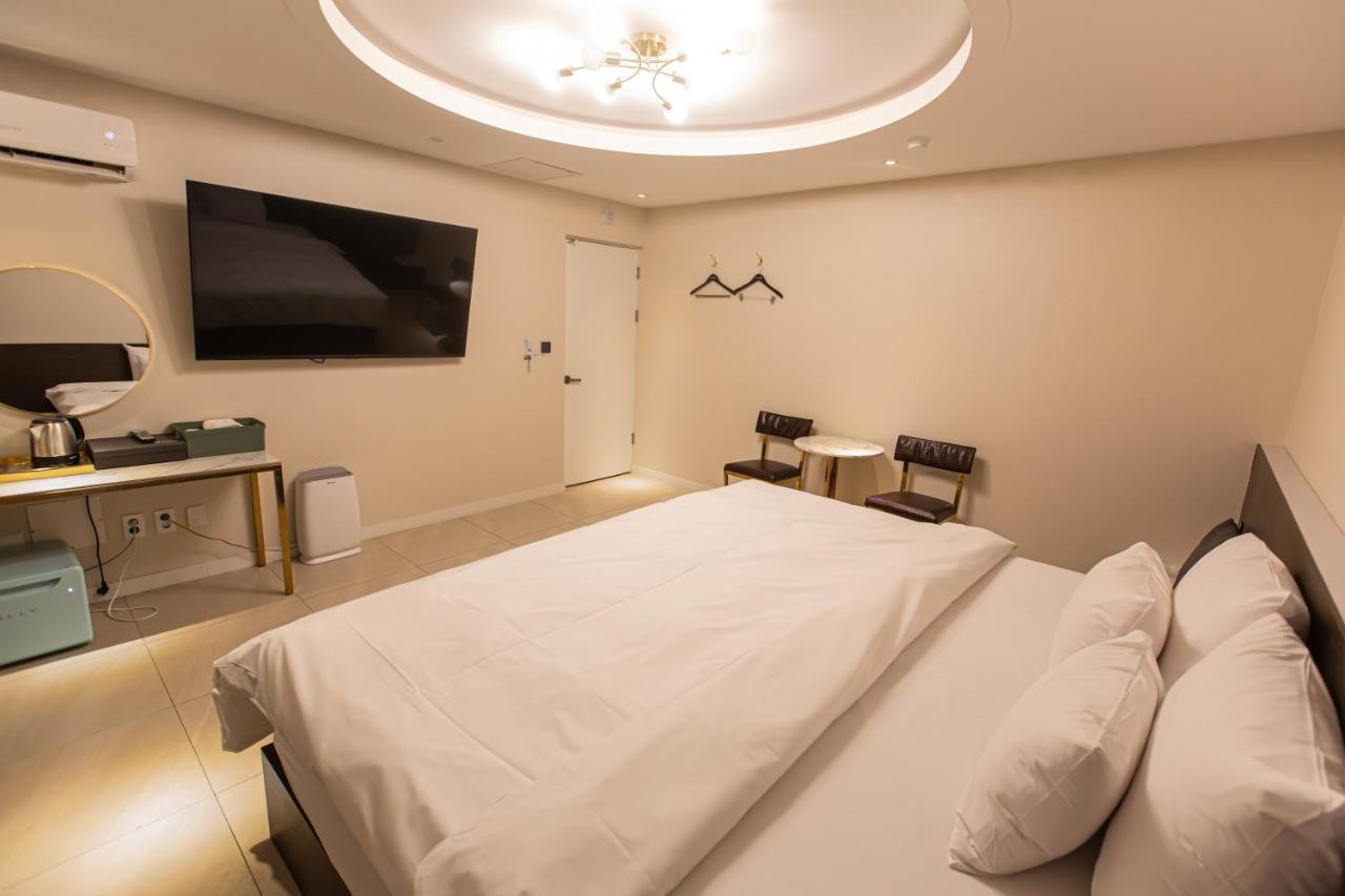 Knox Hotel Cheonan Esterno foto
