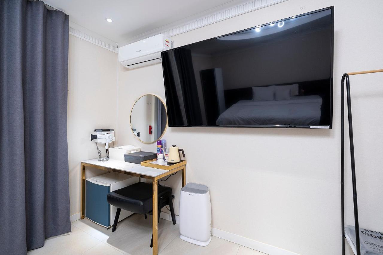 Knox Hotel Cheonan Esterno foto