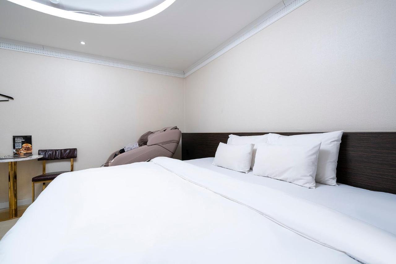 Knox Hotel Cheonan Esterno foto