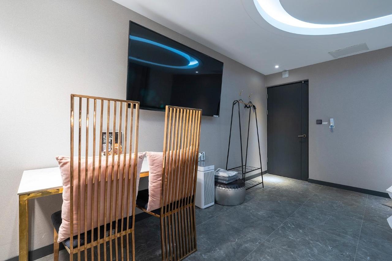 Knox Hotel Cheonan Esterno foto