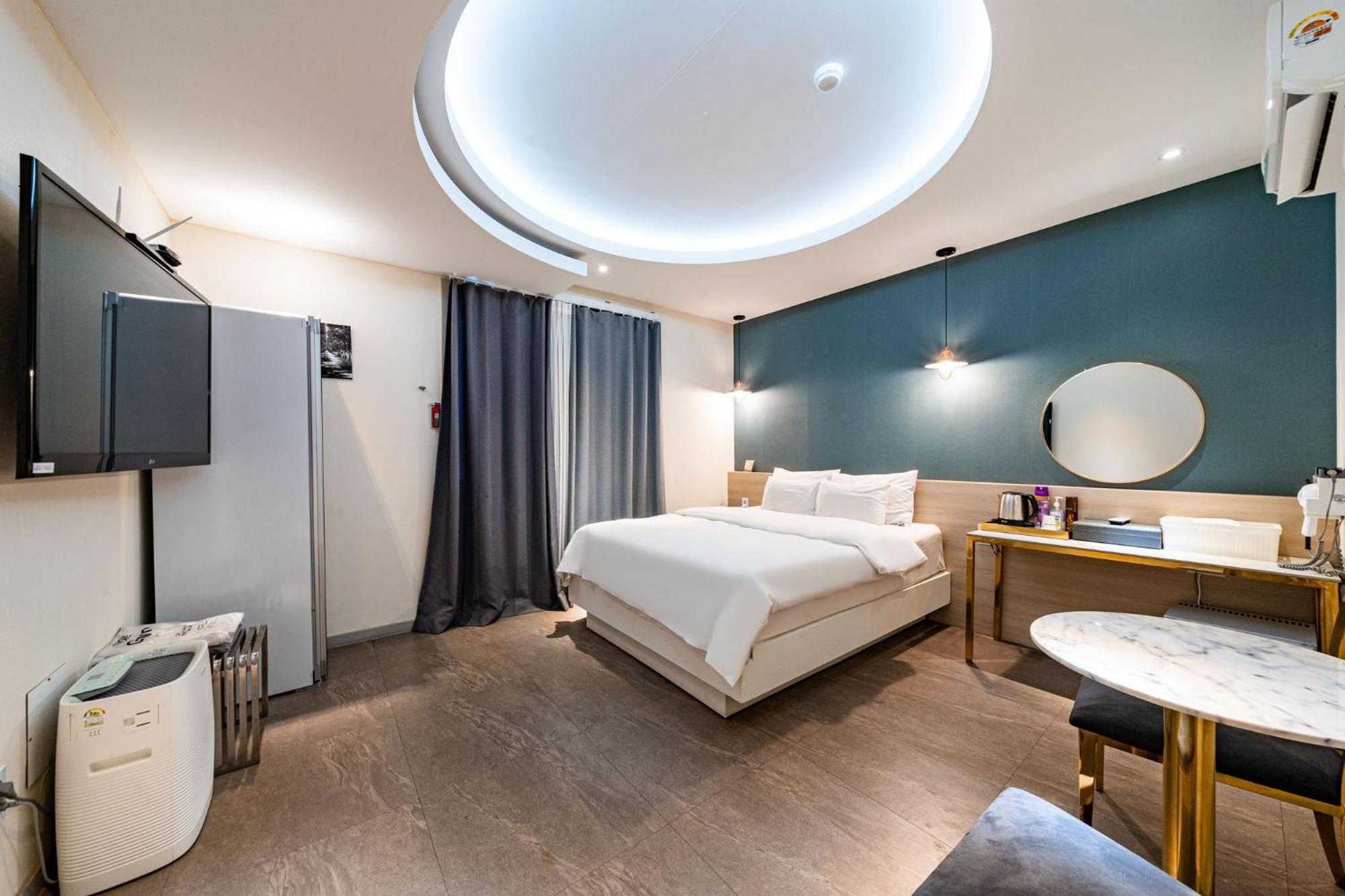 Knox Hotel Cheonan Esterno foto