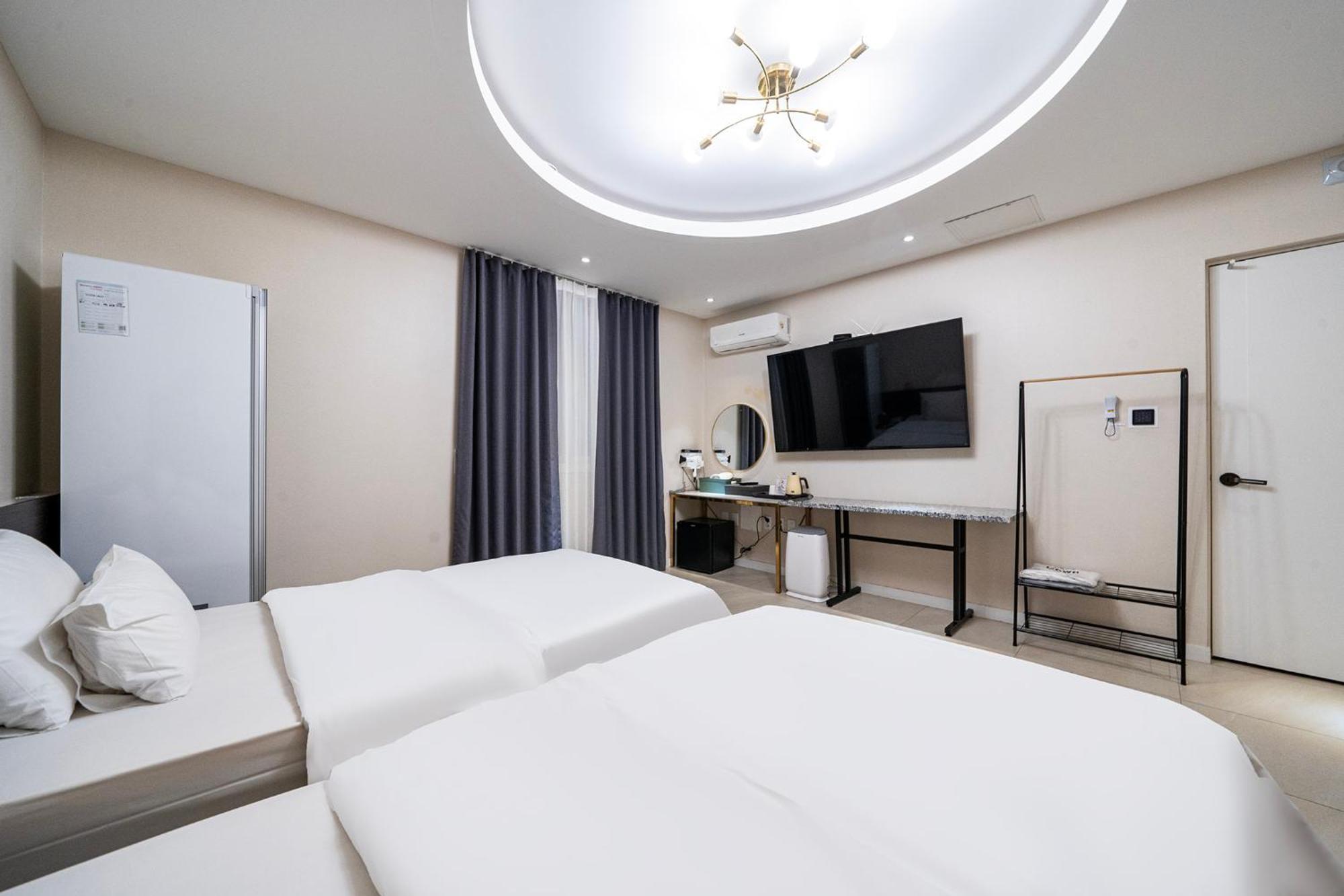 Knox Hotel Cheonan Esterno foto