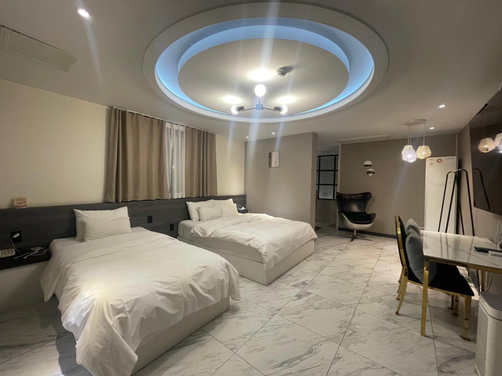 Knox Hotel Cheonan Esterno foto